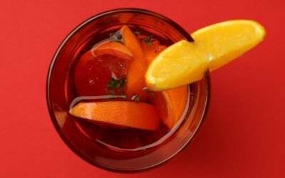 Disfruta de un tinto de verano y mejora tu salud.