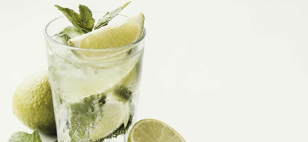 Cómo hacer un exquisito mojito cubano tradicional.